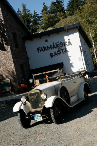 Hotel Farmarska Basta Velký Újezd Exteriér fotografie